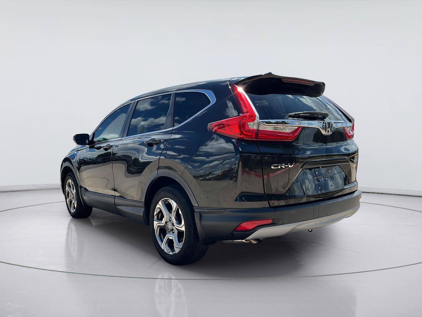 Used 2017 Honda CR-V EX image 5