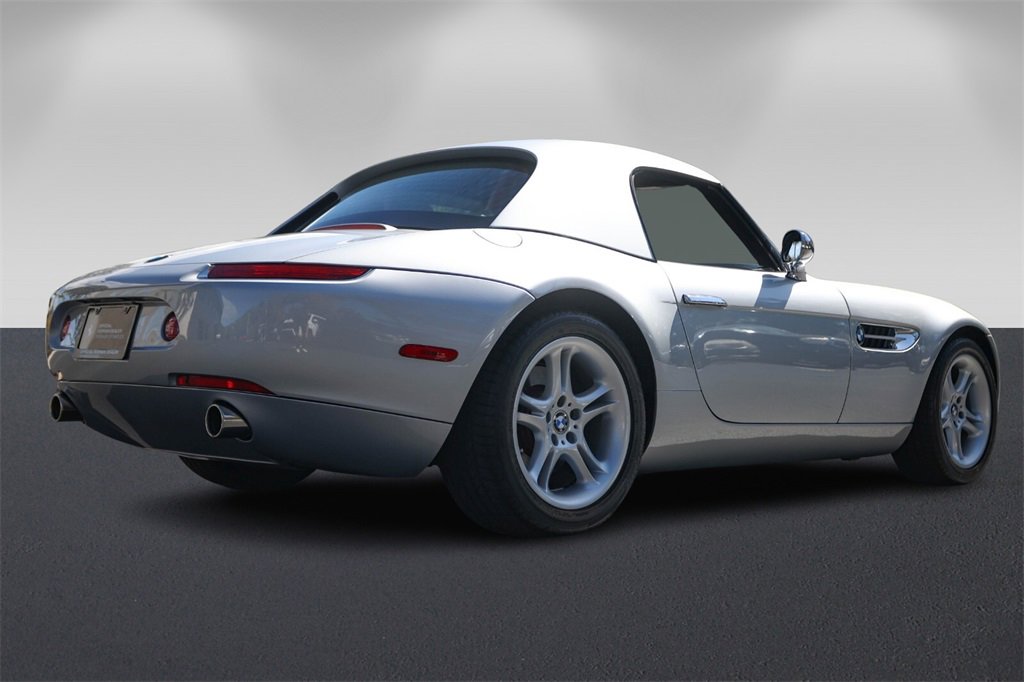 Used 2001 BMW Z8 image 10