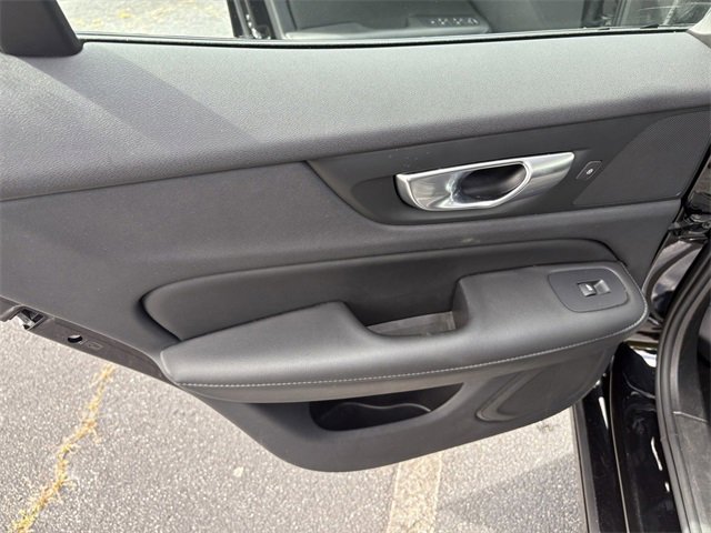 Used 2024 Volvo S60 B5 Core image 19