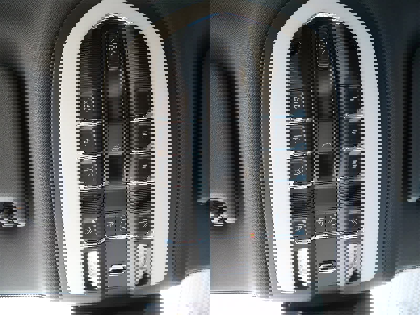 New 2025 Porsche Macan S image 21