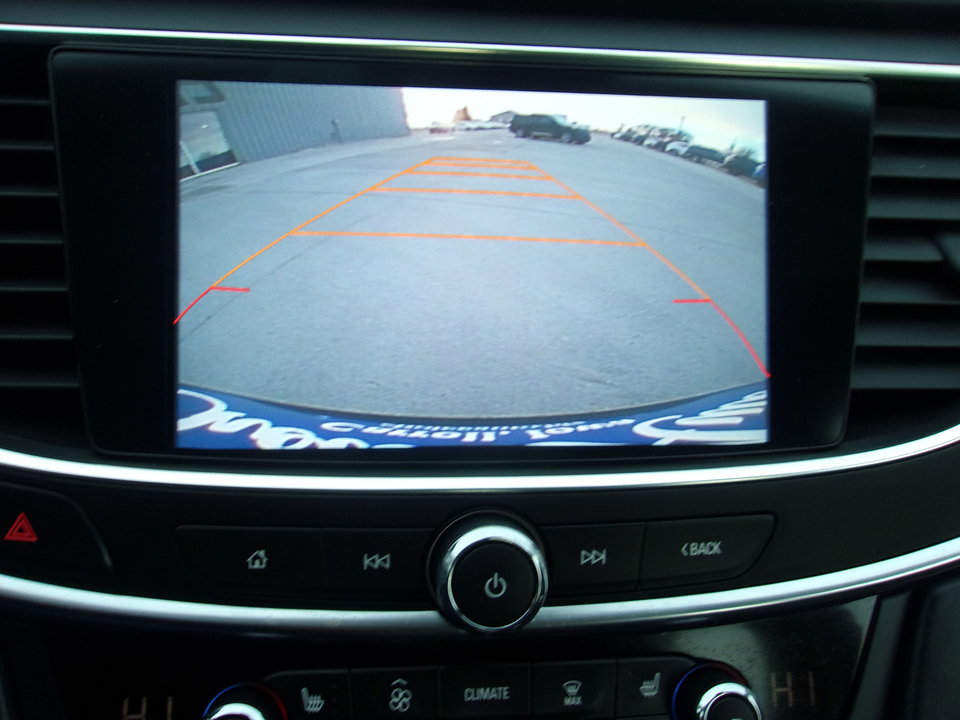 Used 2017 Buick LaCrosse Premium image 21