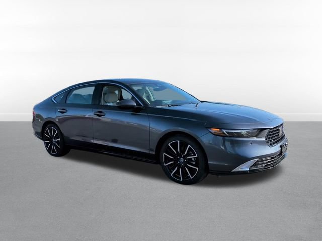 New 2026 Honda Accord Touring image 3