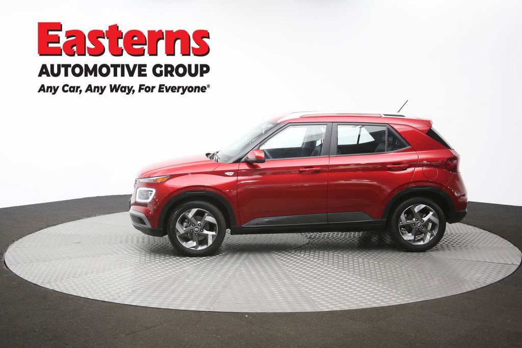 Used 2025 Hyundai Venue Limited FWD image 59