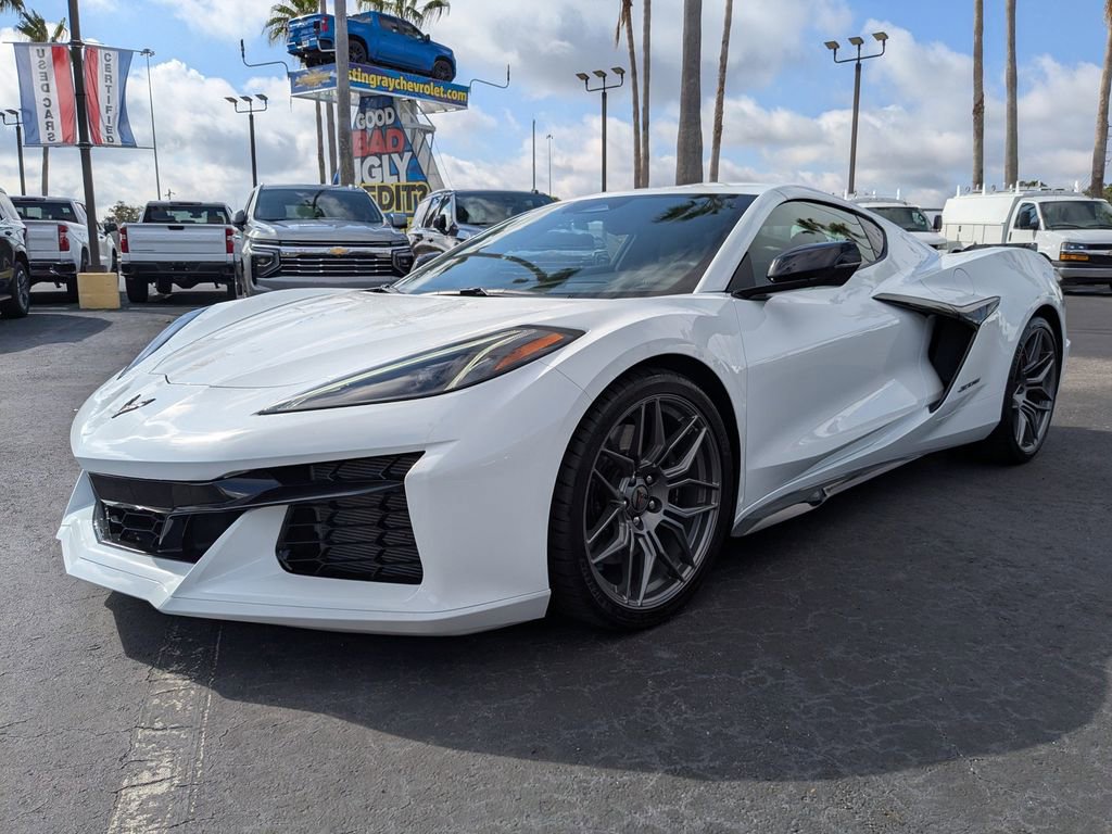 Used 2024 Chevrolet Corvette Z06 image 8