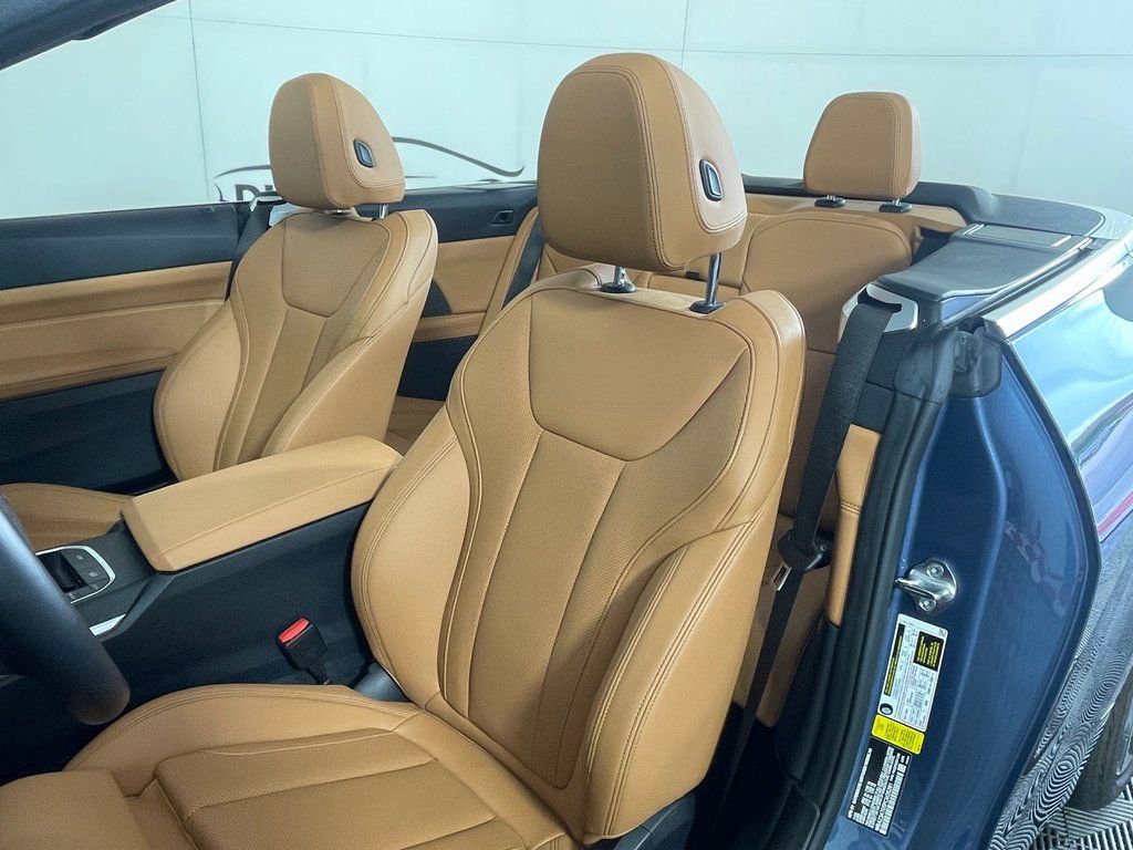 Used 2023 BMW 430i Convertible w/ Premium Package image 25