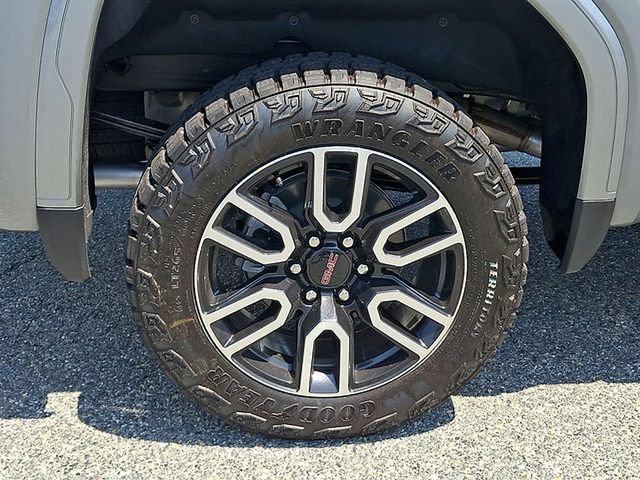 New 2026 GMC Sierra 1500 AT4 w/ AT4 Premium Package AWD/4WD image 5