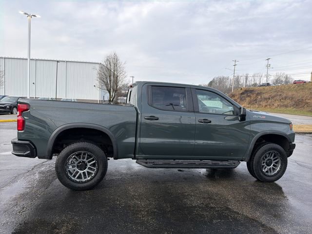 Used 2025 Chevrolet Silverado 1500 ZR2 w/ Technology Package AWD/4WD image 2