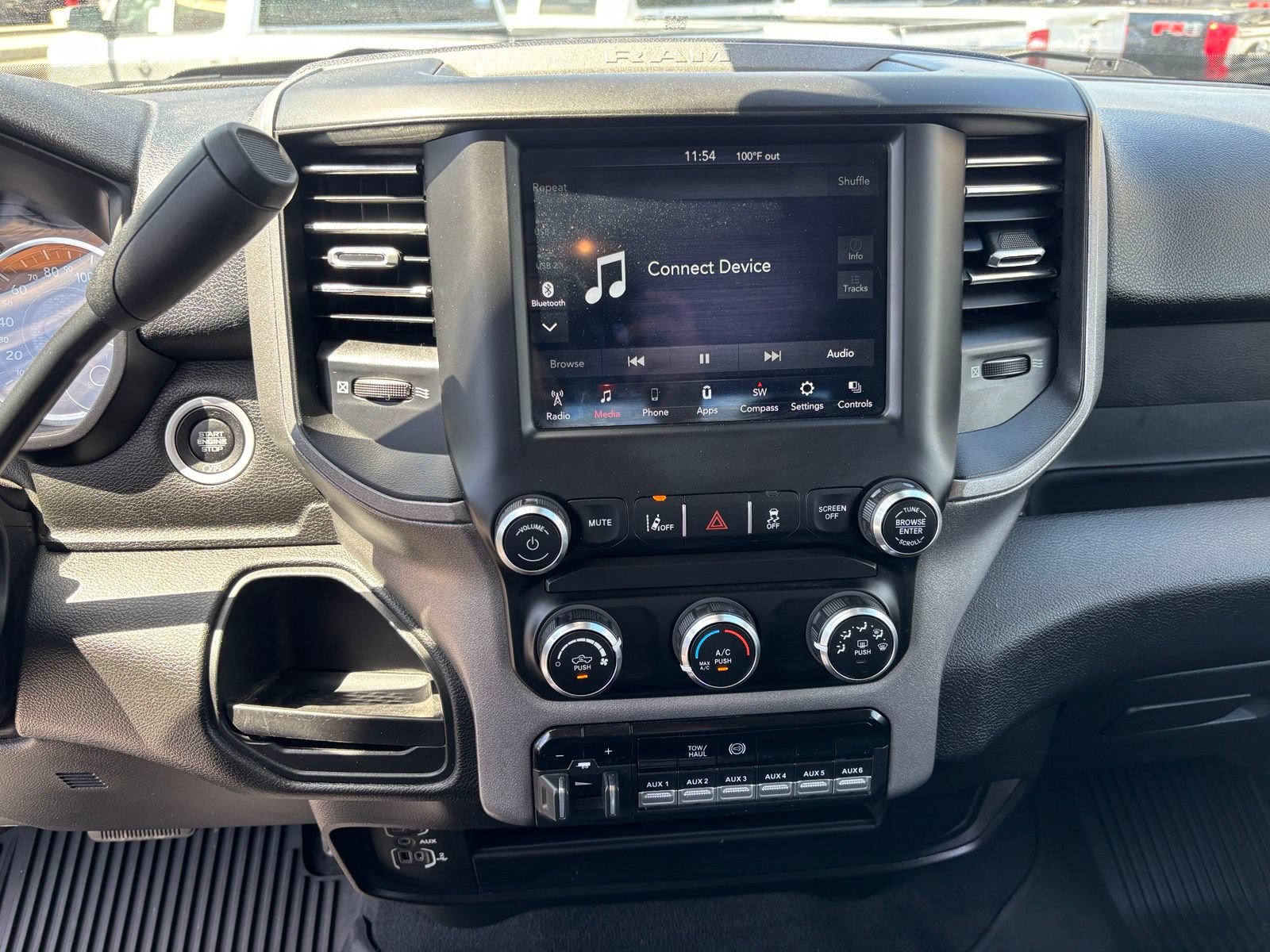 Used 2020 RAM 3500 Tradesman w/ Towing Technology Group AWD/4WD image 17
