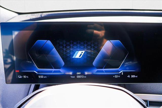 Used 2026 BMW iX xDrive60 w/ Premium Package image 14