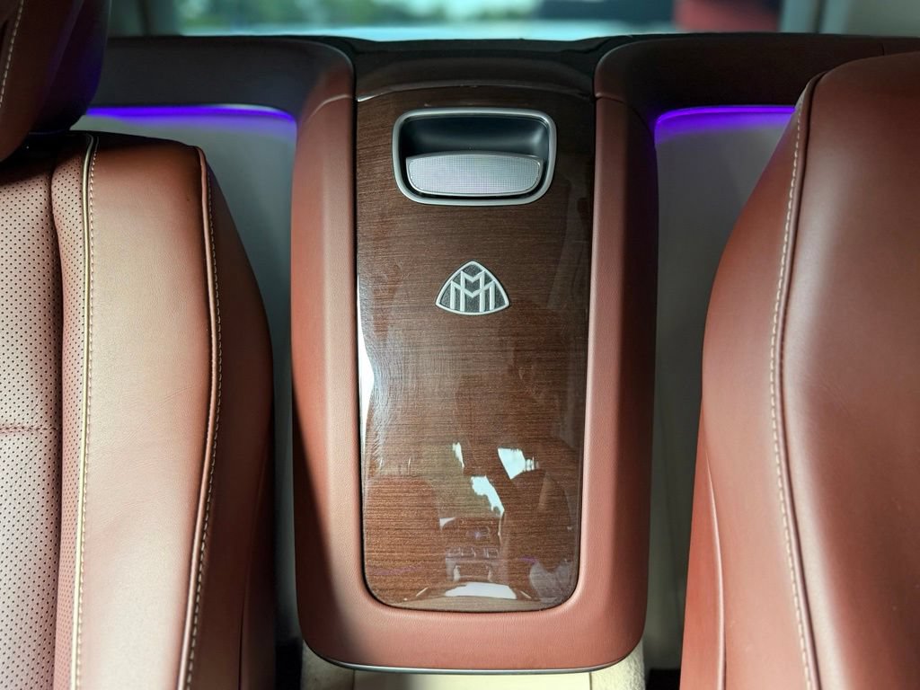 Used 2022 Mercedes-Benz Maybach GLS 600 4MATIC image 54