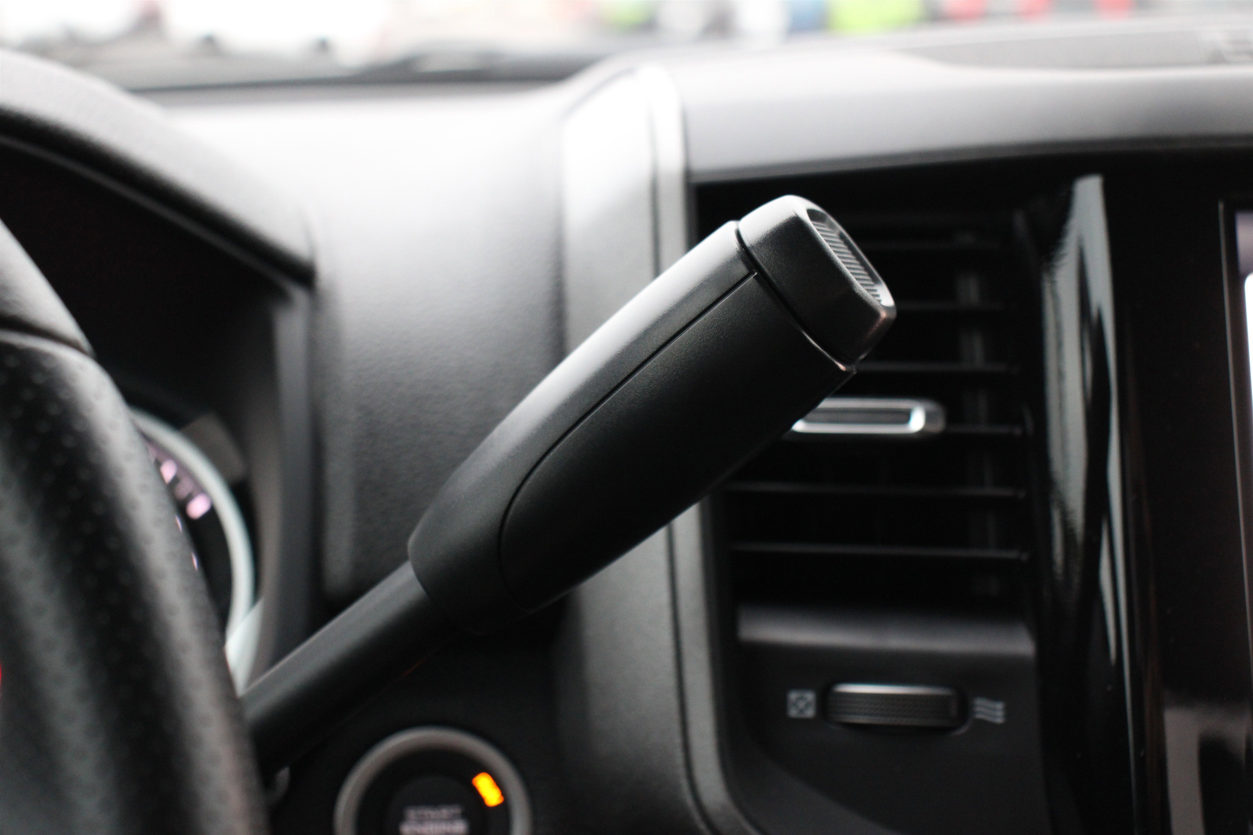 Used 2025 RAM 3500 Tradesman w/ Chrome Appearance Group image 20