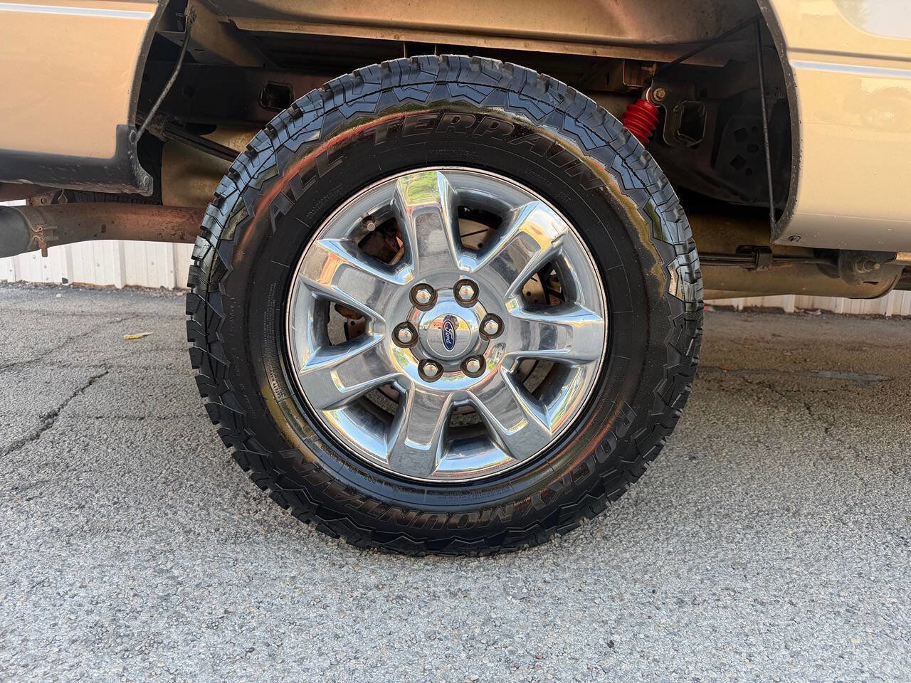 Used 2013 Ford F150 XLT w/ Luxury Equipment Group AWD/4WD image 35