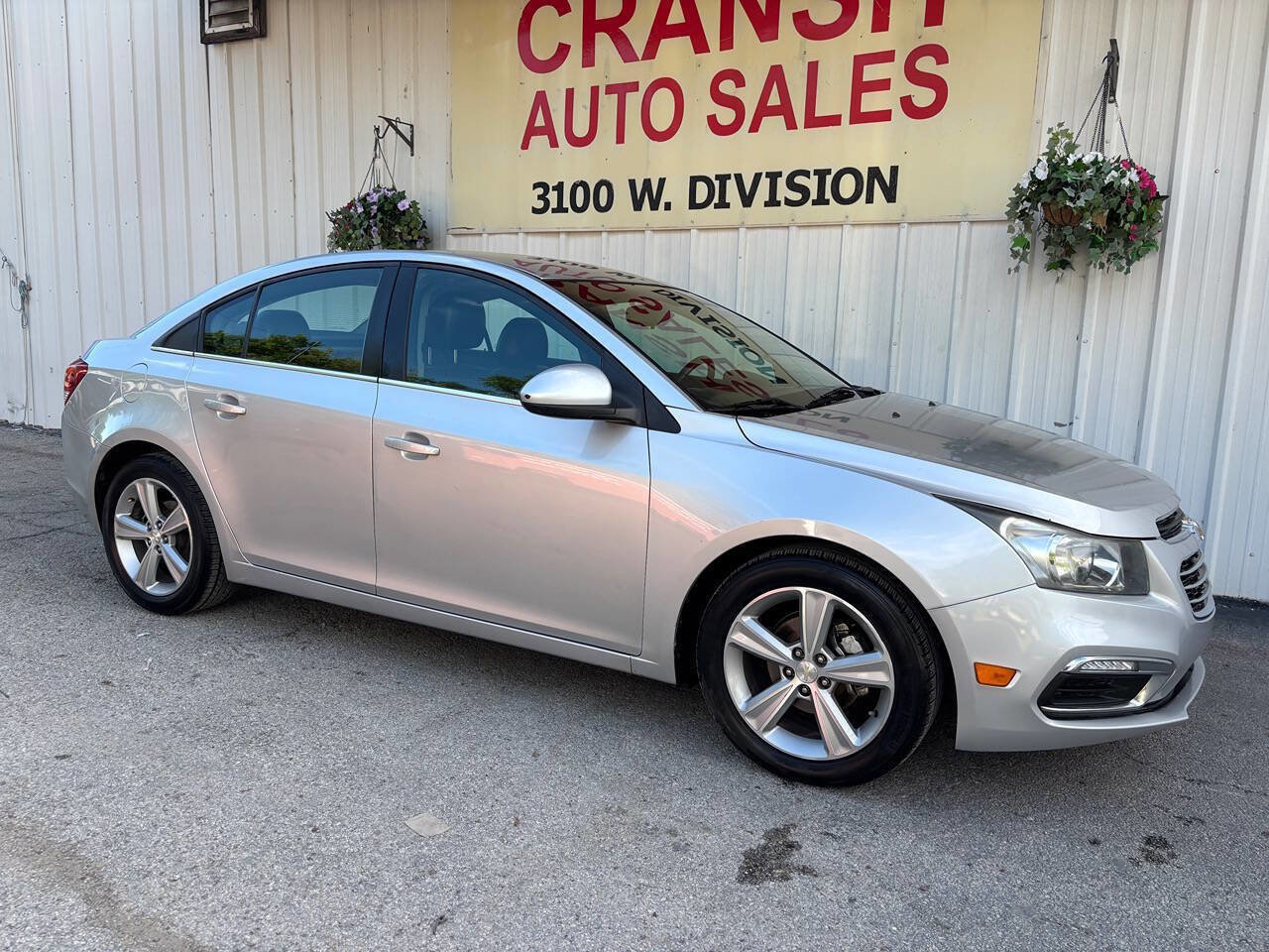 Used 2015 Chevrolet Cruze LT image 3