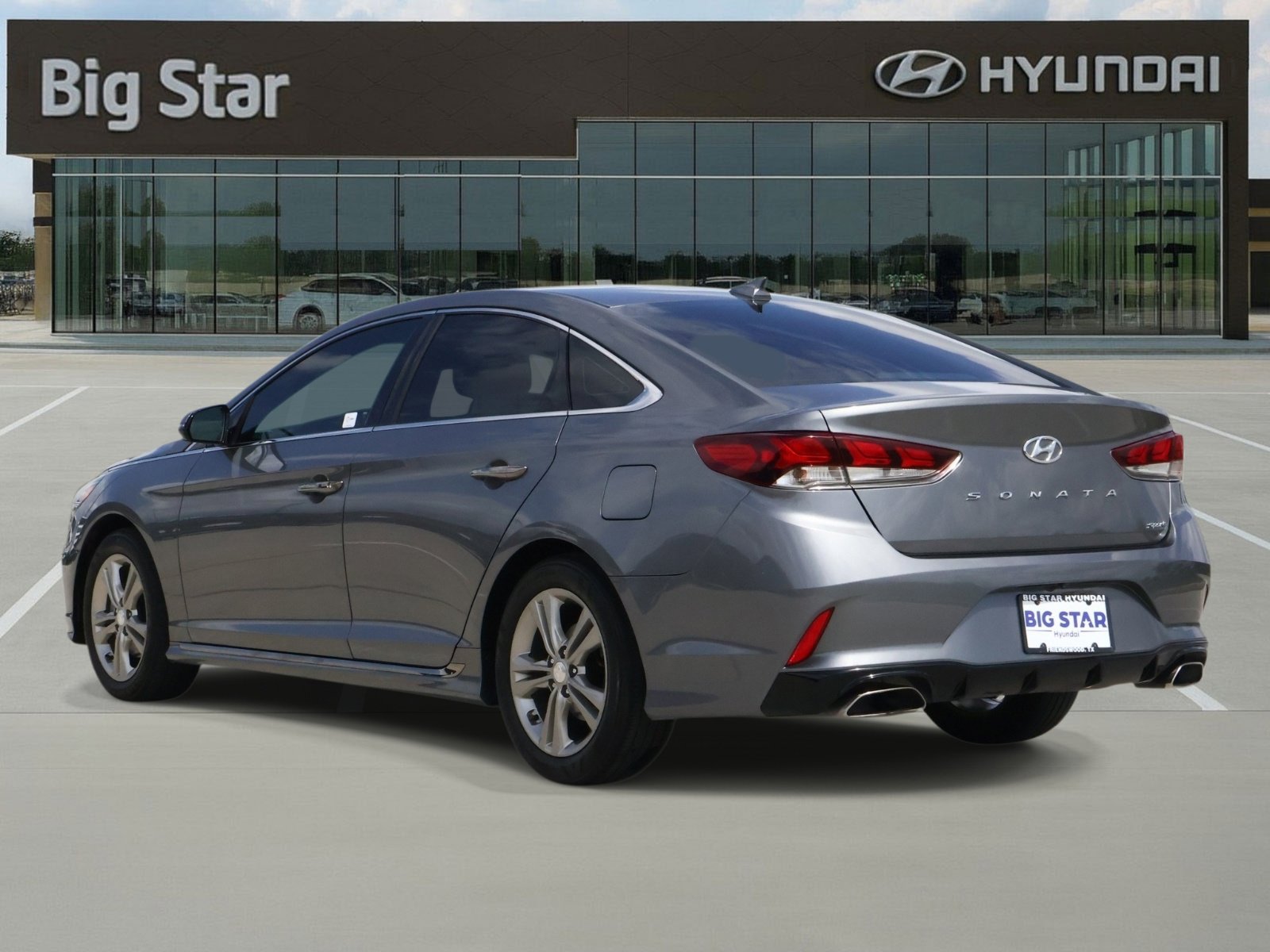 Used 2019 Hyundai Sonata Sport image 3