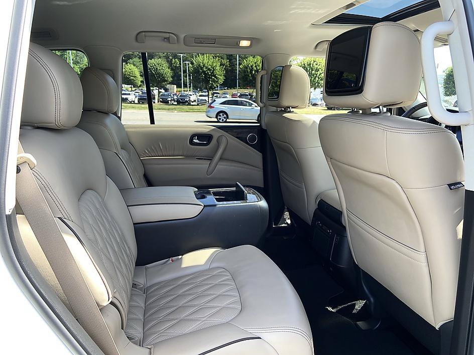 Certified 2023 Nissan Armada Platinum w/ Captain's Chairs Package AWD/4WD image 19