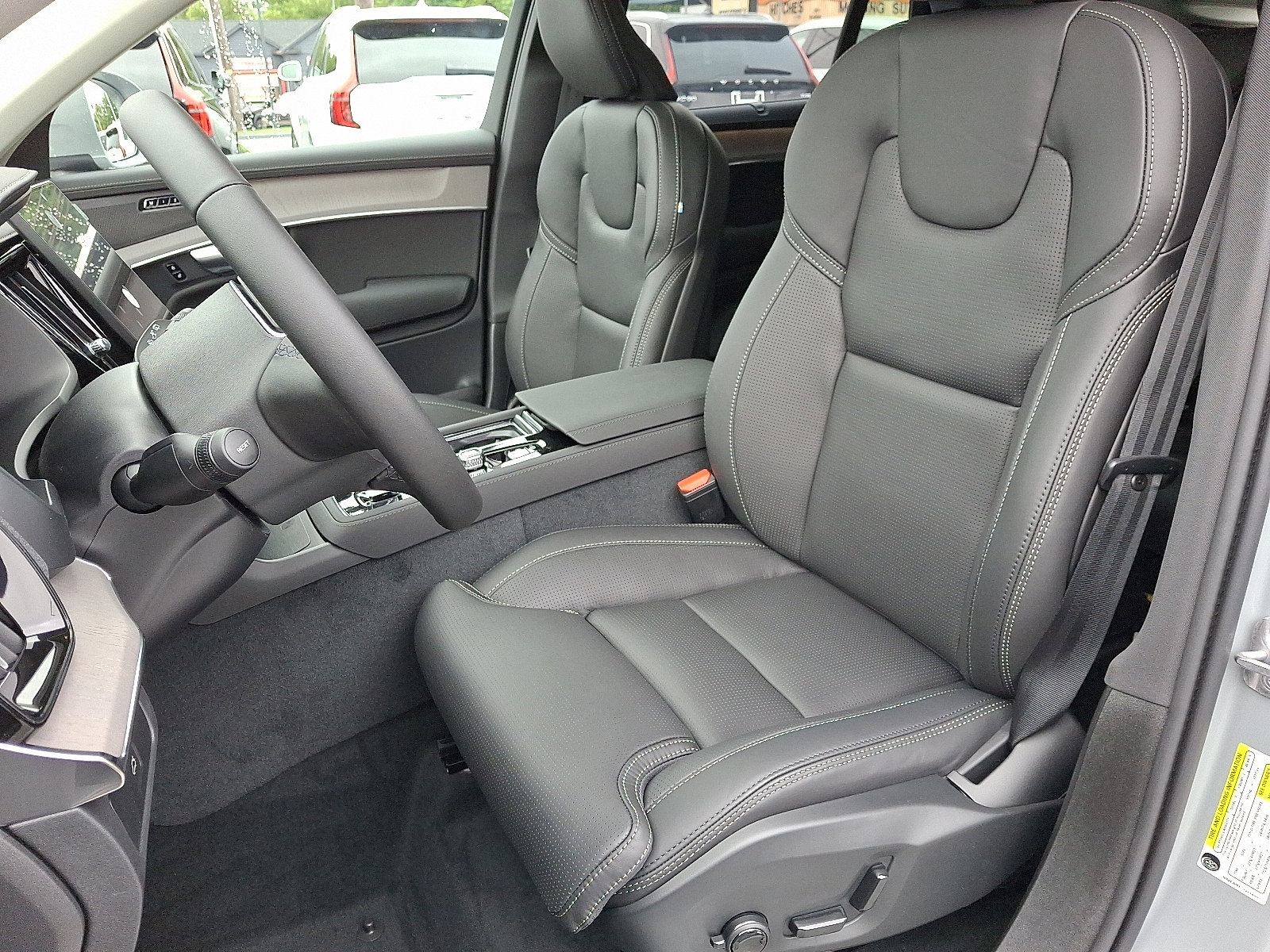 New 2026 Volvo XC90 B6 Ultra image 10