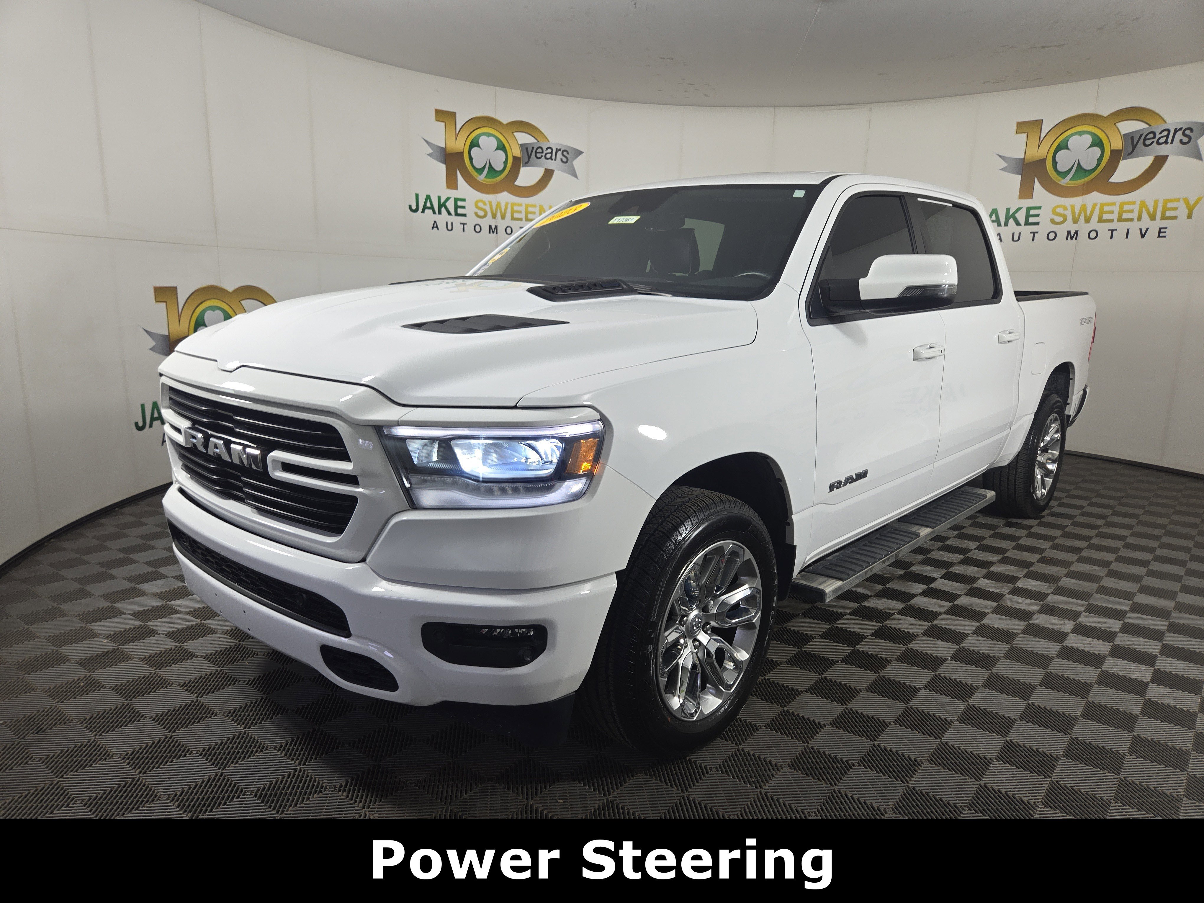 Certified 2023 RAM 1500 Laramie AWD/4WD image 4