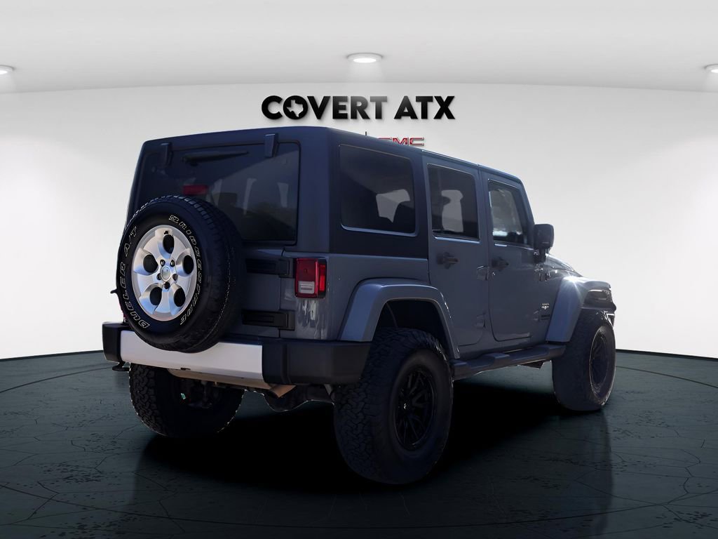 Used 2015 Jeep Wrangler Unlimited Sahara w/ Connectivity Group AWD/4WD image 7