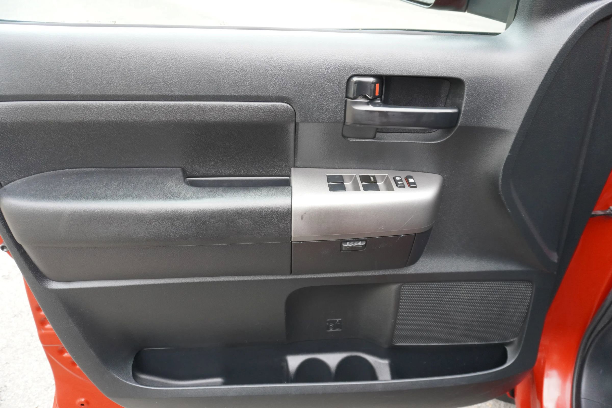 Used 2012 Toyota Tundra SR5 image 10