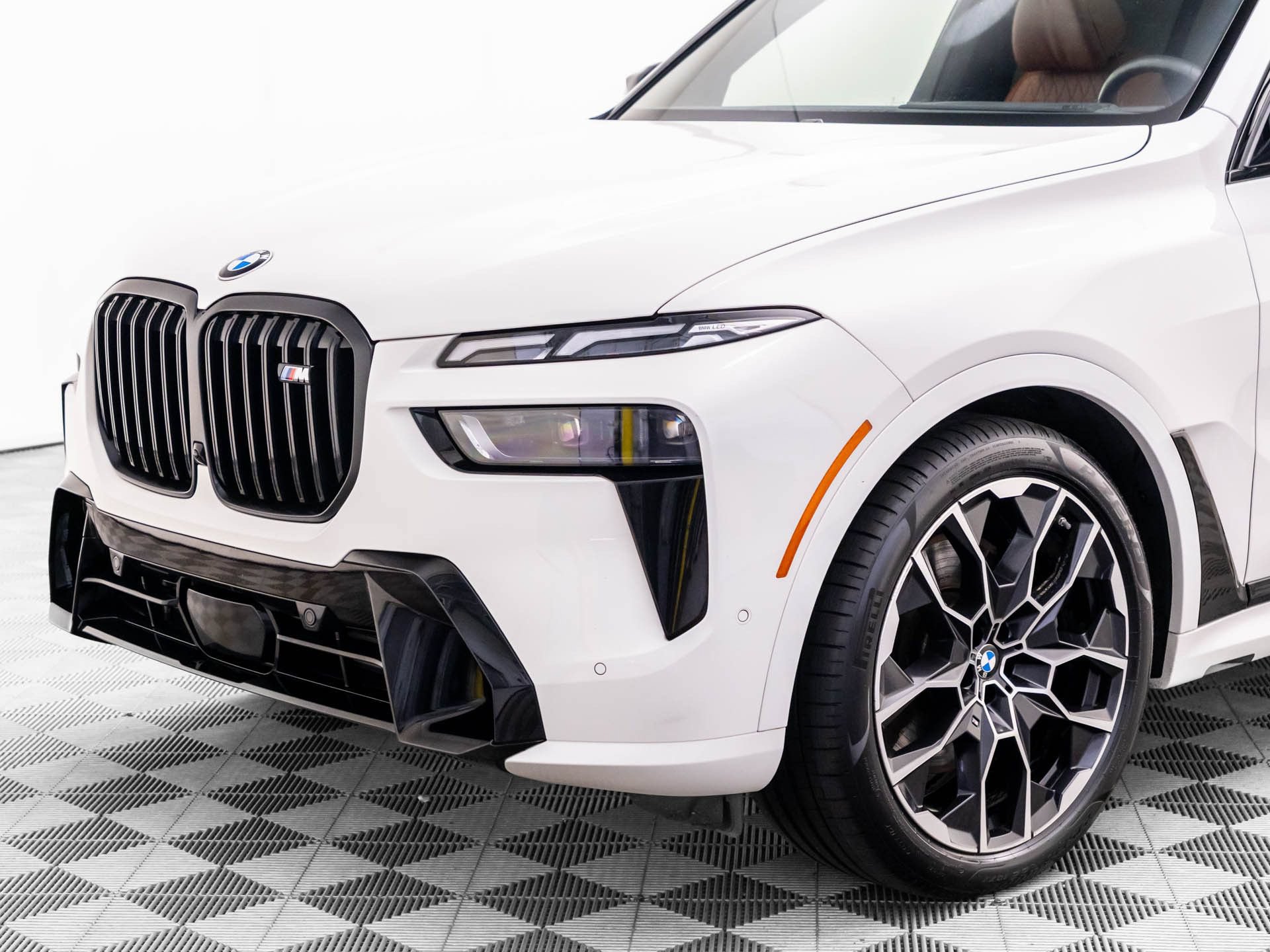 Certified 2026 BMW X7 M60i AWD/4WD image 38