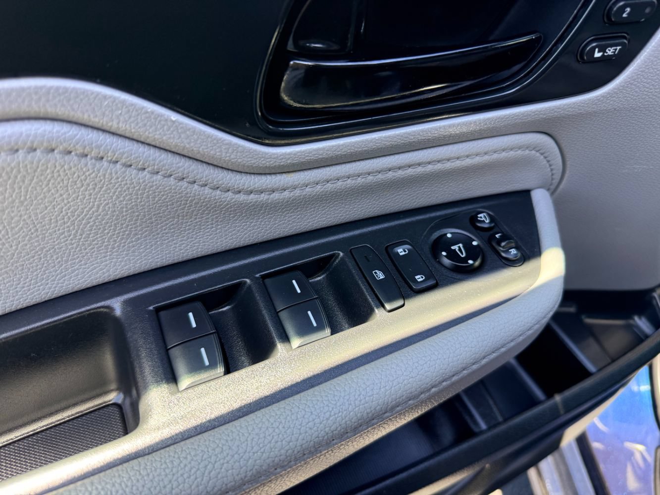 Used 2019 Honda Odyssey Elite image 23