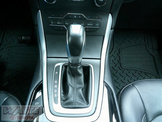 Used 2016 Ford Edge SEL w/ Equipment Group 201A image 18