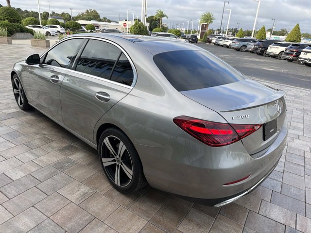 Used 2024 Mercedes-Benz C 300 Sedan image 4