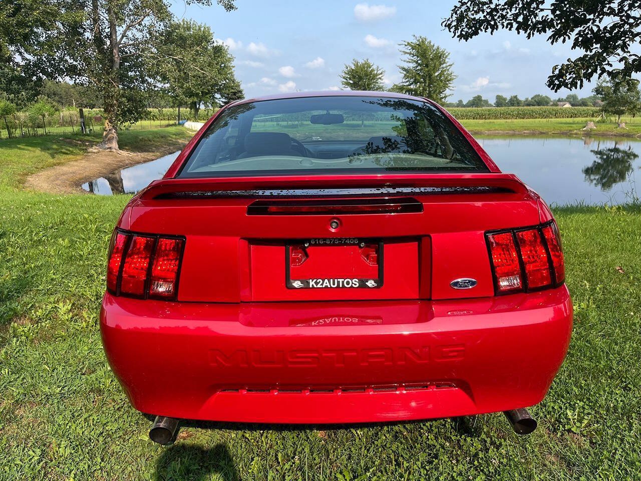 Used 2000 Ford Mustang Coupe RWD image 11
