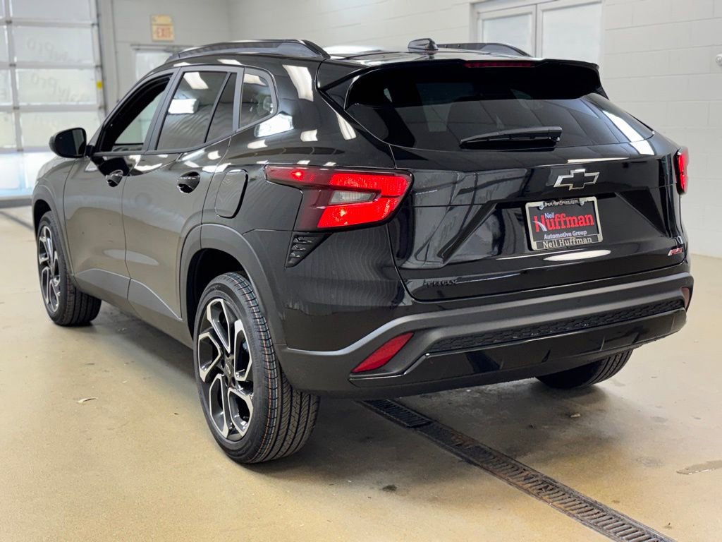 New 2026 Chevrolet Trax RS w/ Sunroof Package image 7