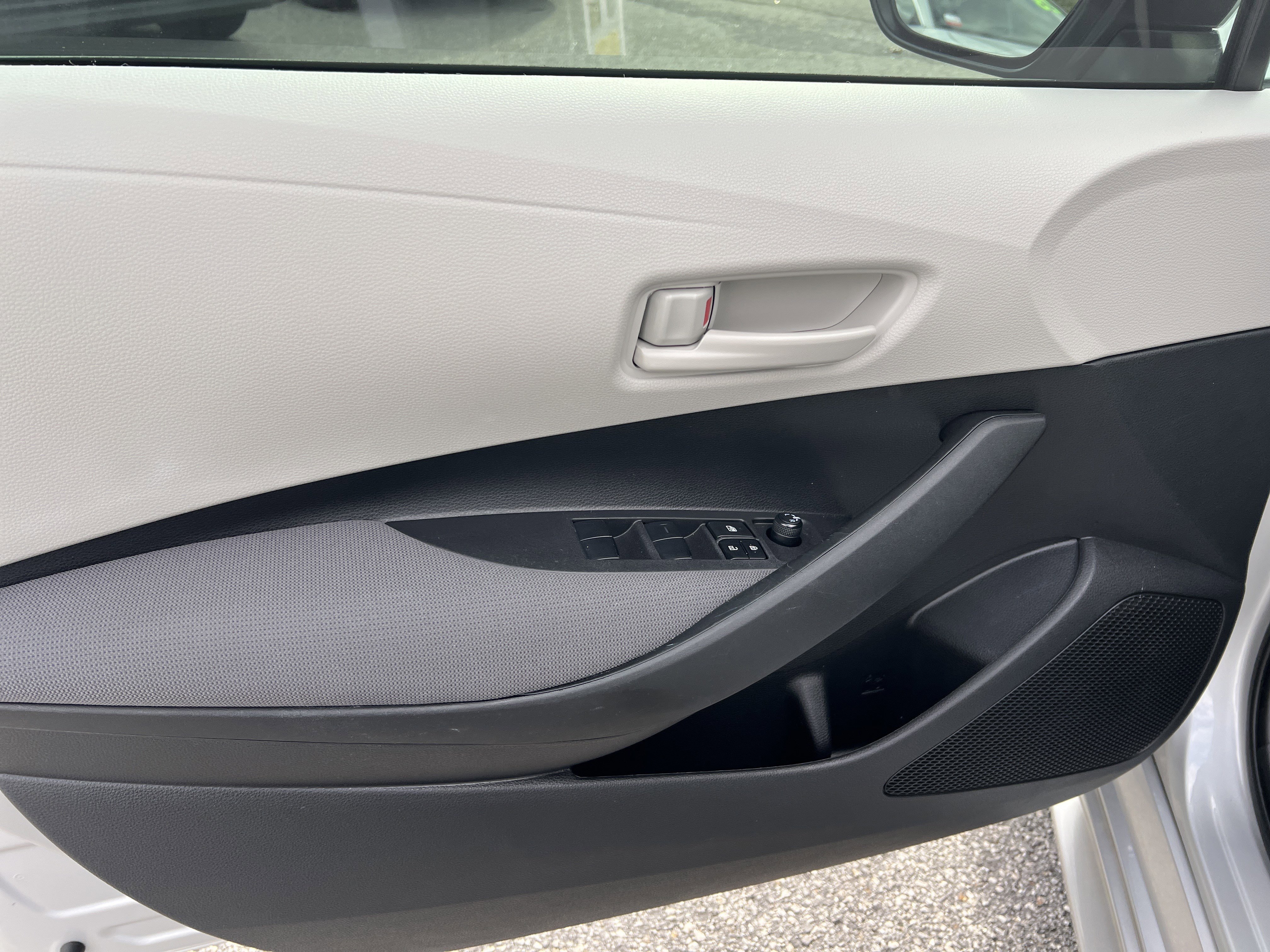 Certified 2022 Toyota Corolla LE image 20