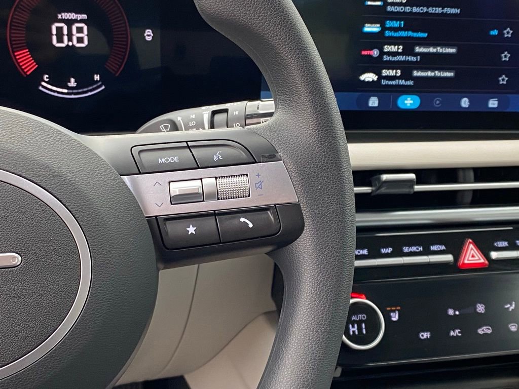 New 2026 Hyundai Tucson SEL image 12