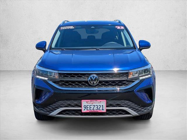 Used 2022 Volkswagen Taos SE w/ Panoramic Sunroof Package AWD/4WD video 2