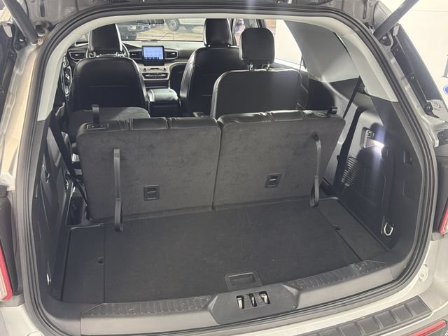 Certified 2023 Ford Explorer XLT w/ Equipment Group 202A RWD image 25