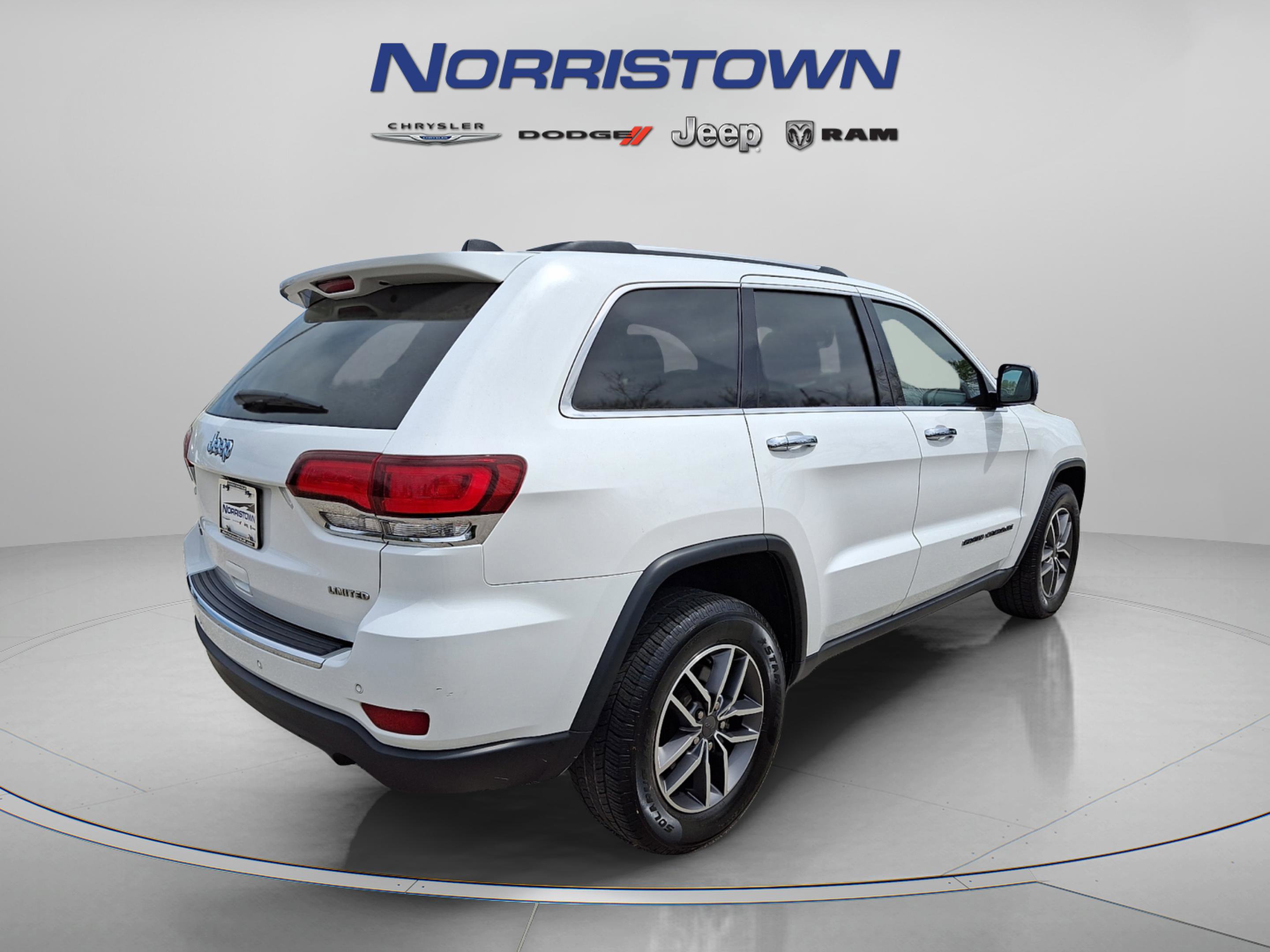 Certified 2021 Jeep Grand Cherokee Limited AWD/4WD image 6