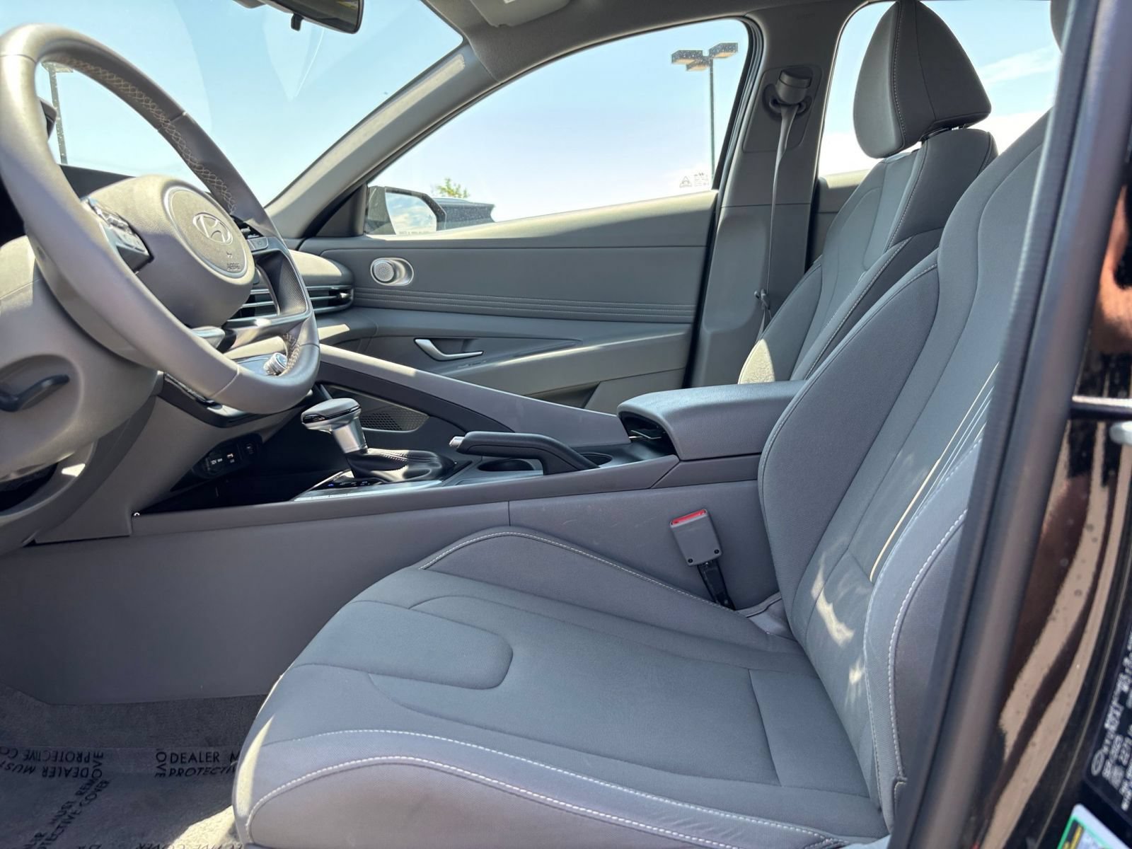Used 2026 Hyundai Elantra Sport FWD image 25