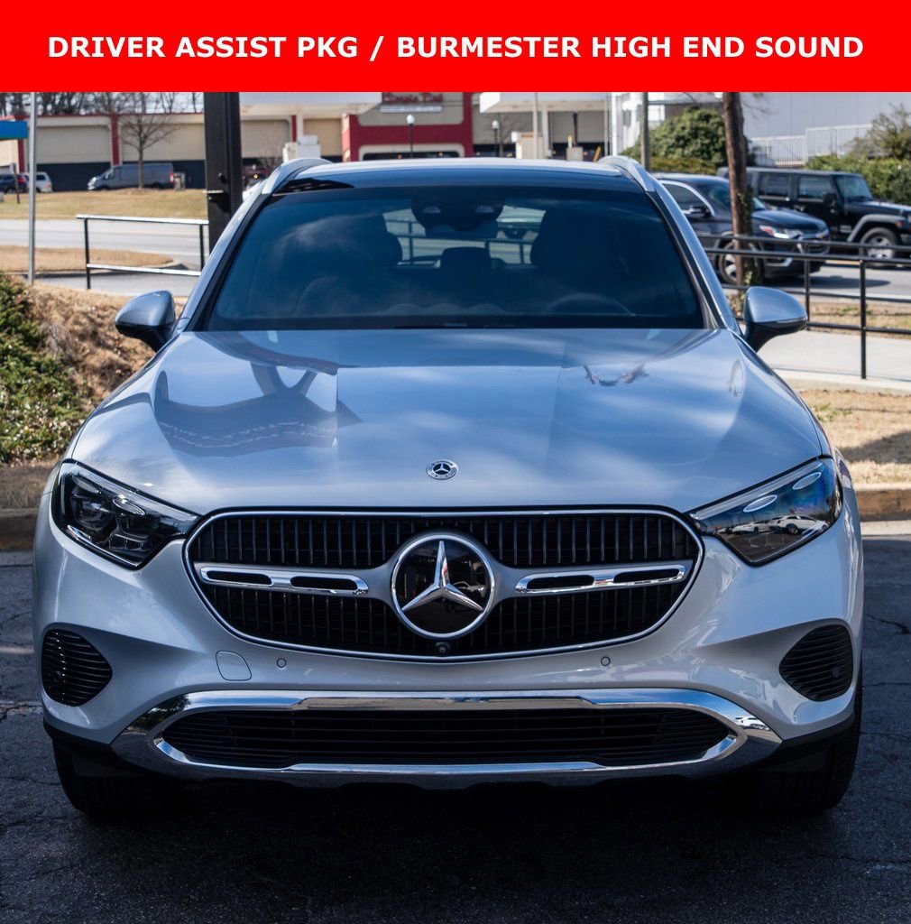 Used 2023 Mercedes-Benz GLC 300 4MATIC w/ Pinnacle Trim Package image 2