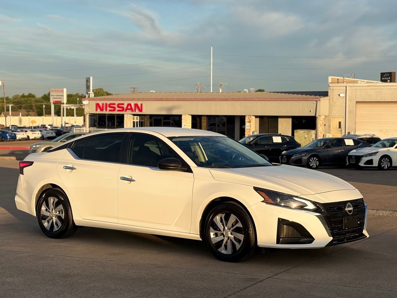 Certified 2025 Nissan Altima 2.5 S image 5