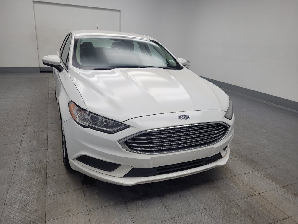 Used 2018 Ford Fusion S FWD image 14
