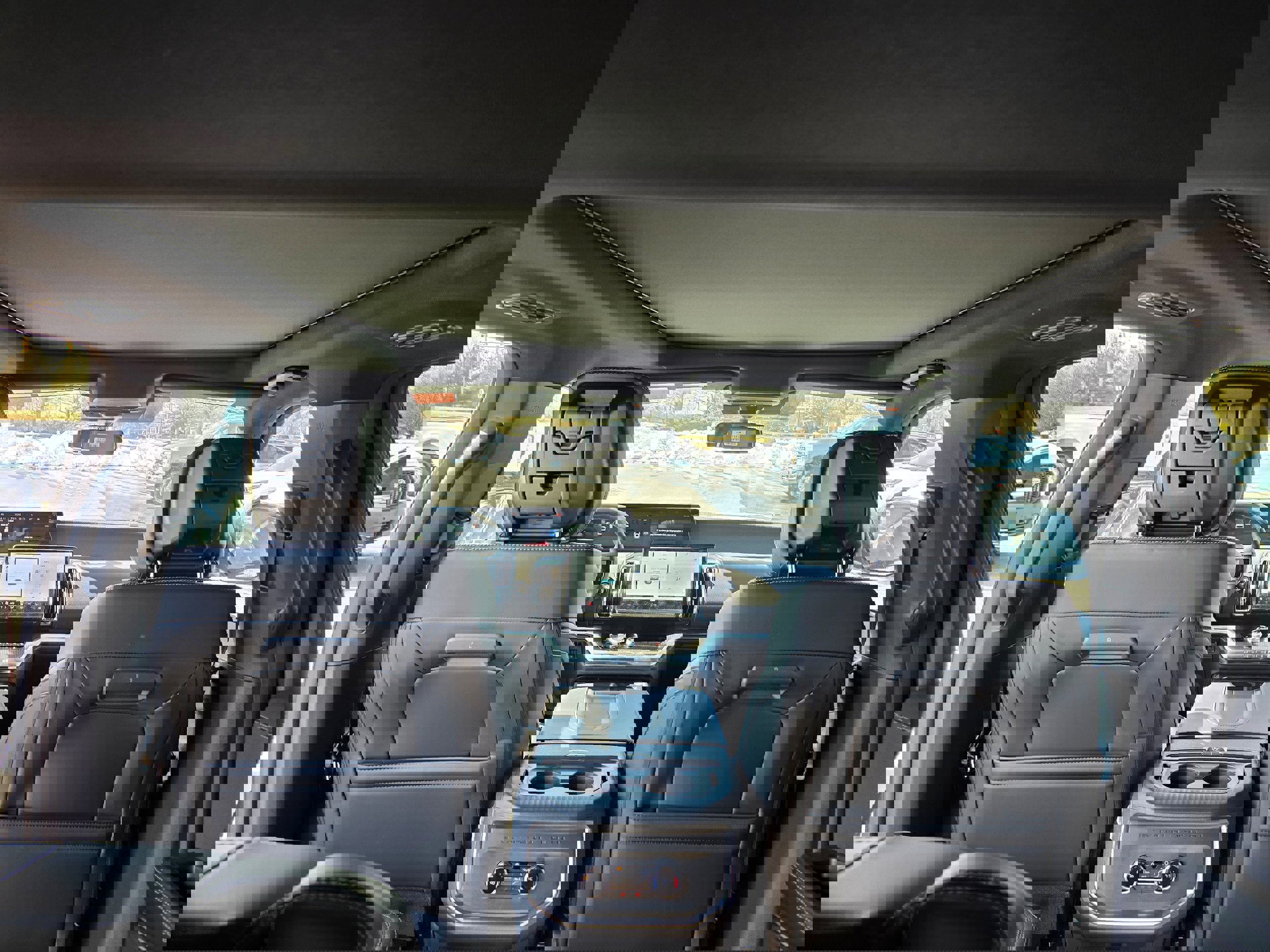 New 2026 Ford Expedition Max Platinum w/ Stealth Appearance Package image 19