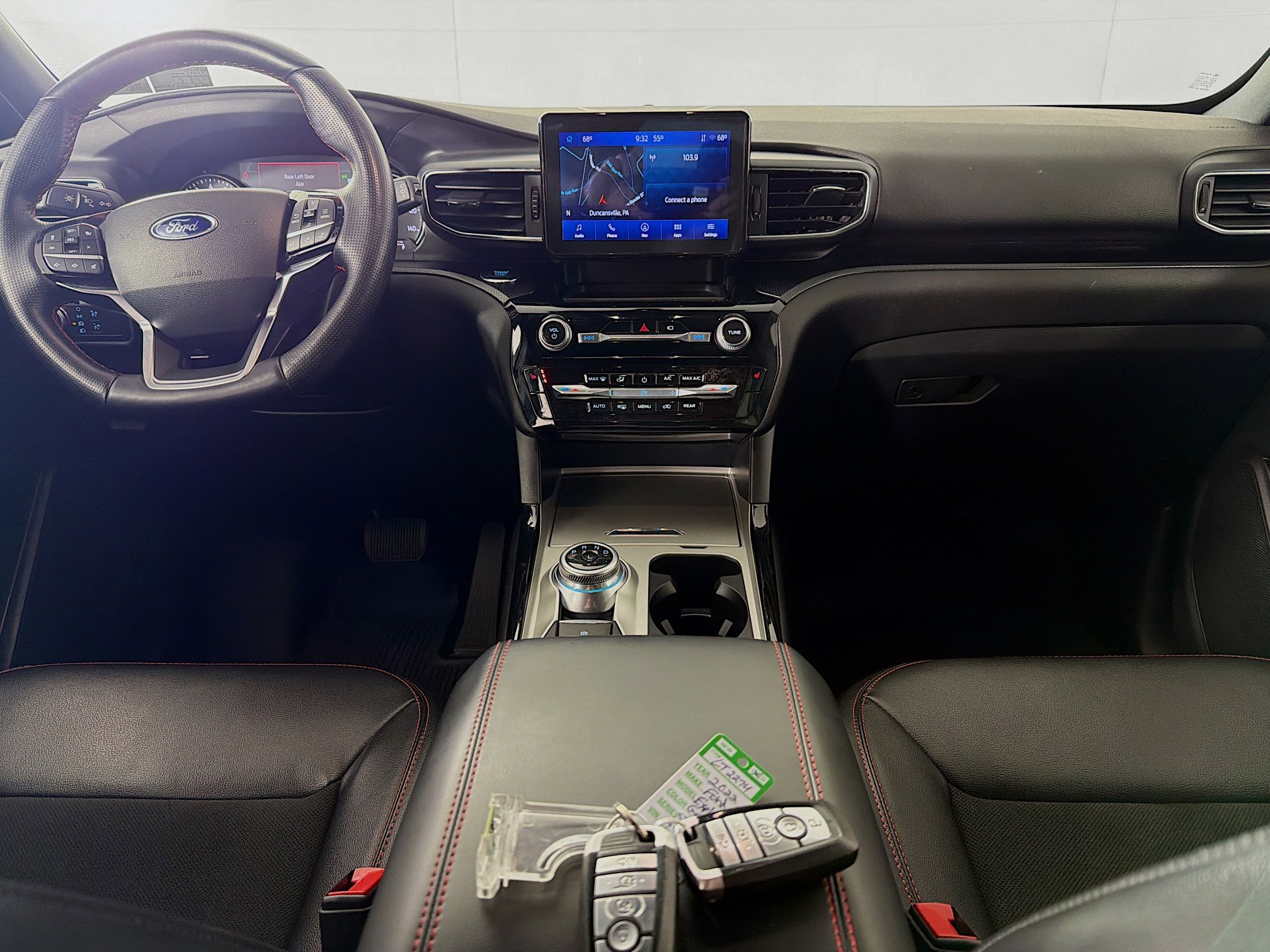 Used 2022 Ford Explorer ST-Line image 24