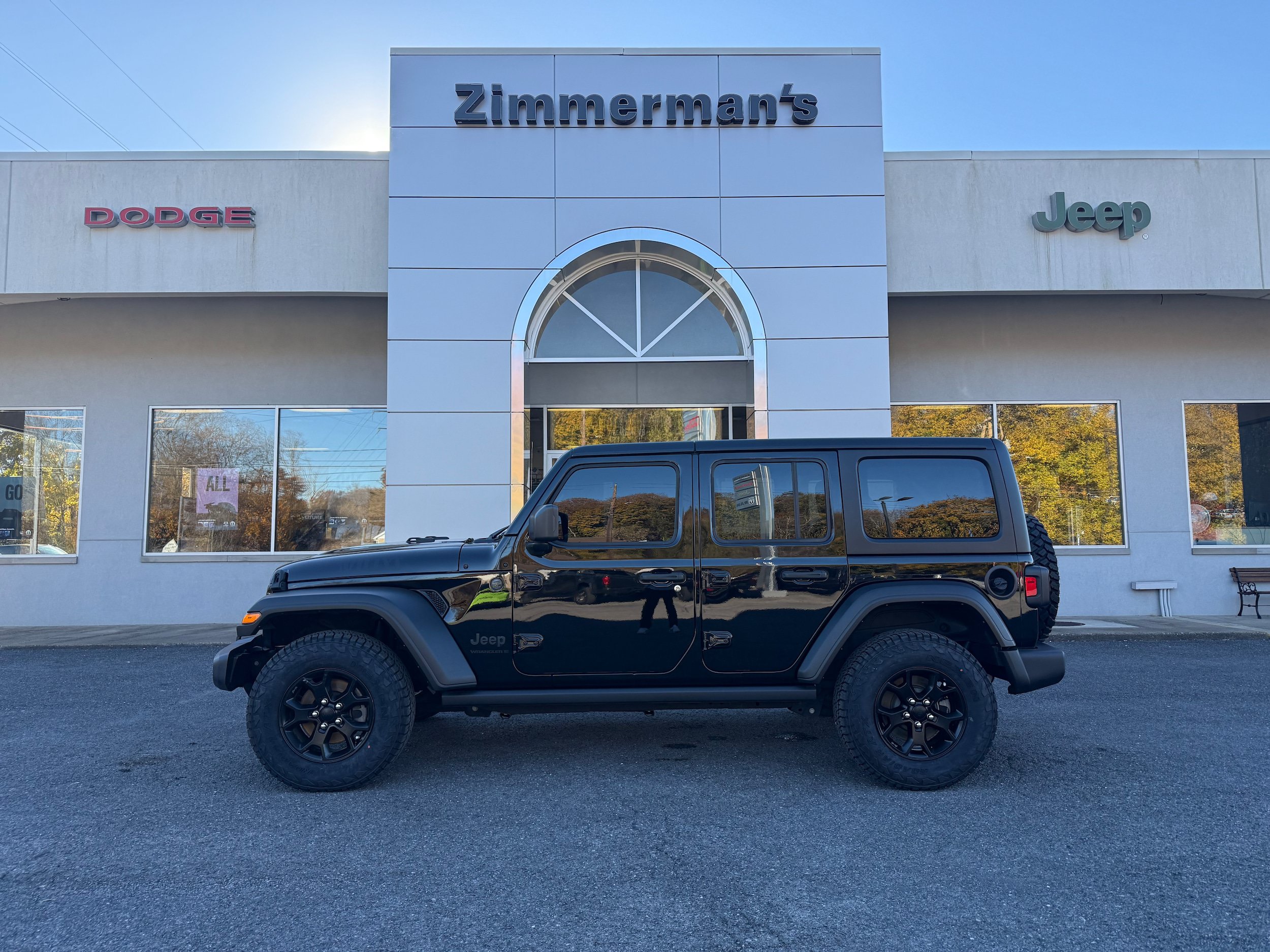 Certified 2023 Jeep Wrangler Unlimited Sport AWD/4WD image 1