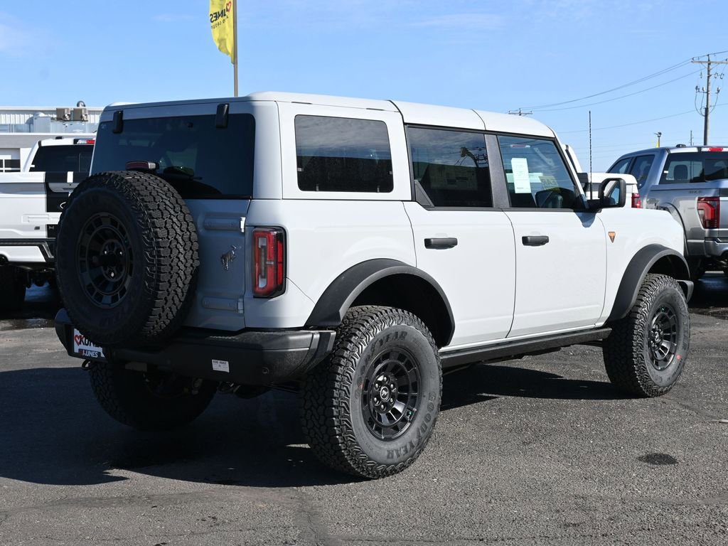 New 2026 Ford Bronco Badlands image 5
