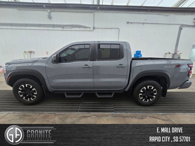 Used 2023 Nissan Frontier PRO-4X w/ Tow Package image 2
