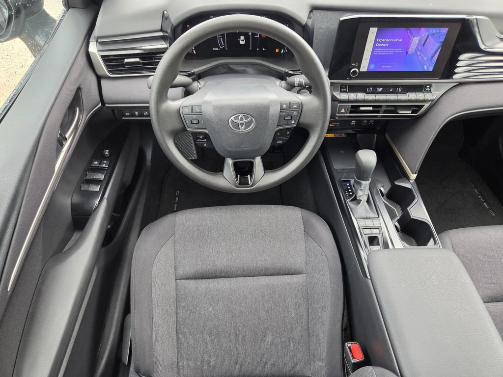 Used 2026 Toyota Camry LE FWD image 14