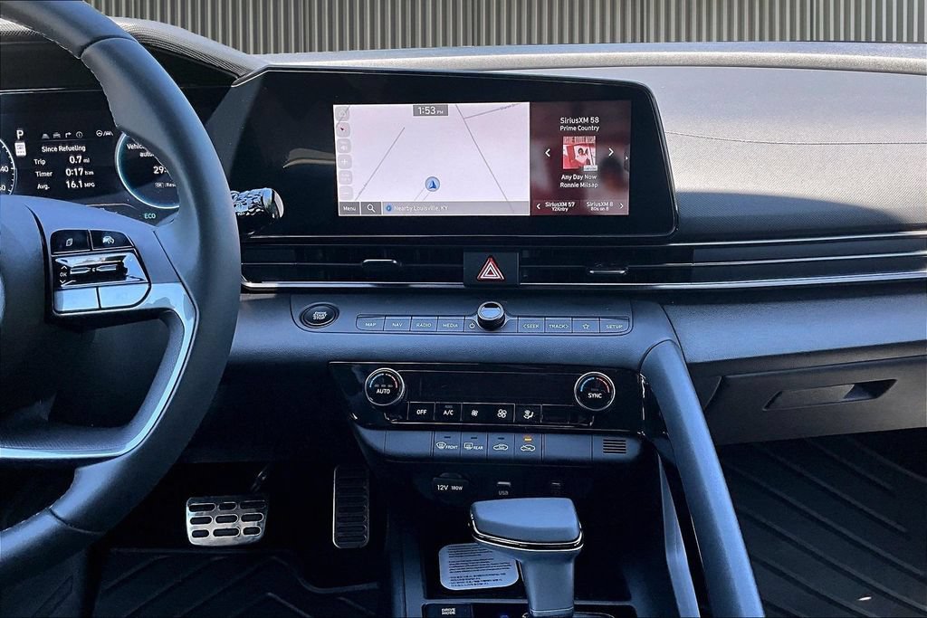 New 2026 Hyundai Elantra SEL FWD image 8