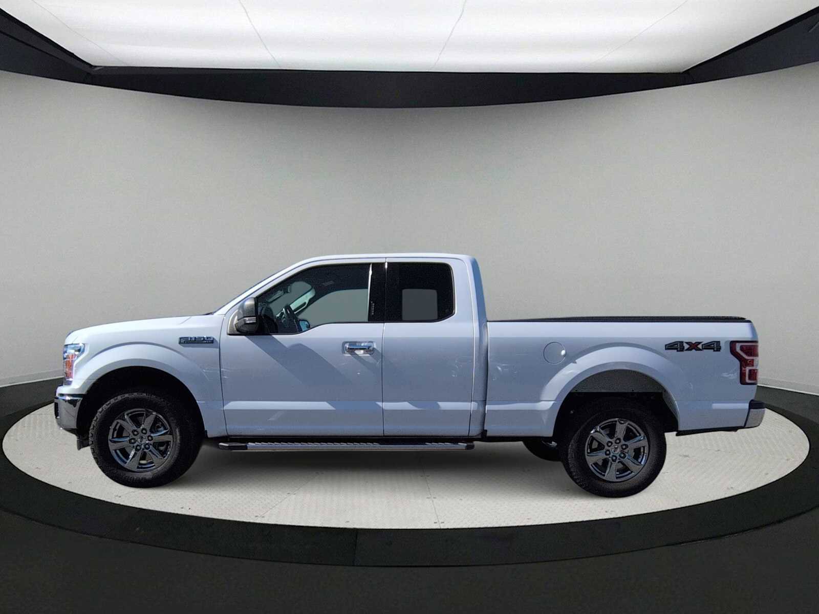 Used 2020 Ford F150 XLT w/ Equipment Group 302A Luxury AWD/4WD image 5