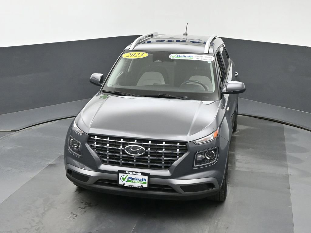 Certified 2023 Hyundai Venue SEL FWD image 24