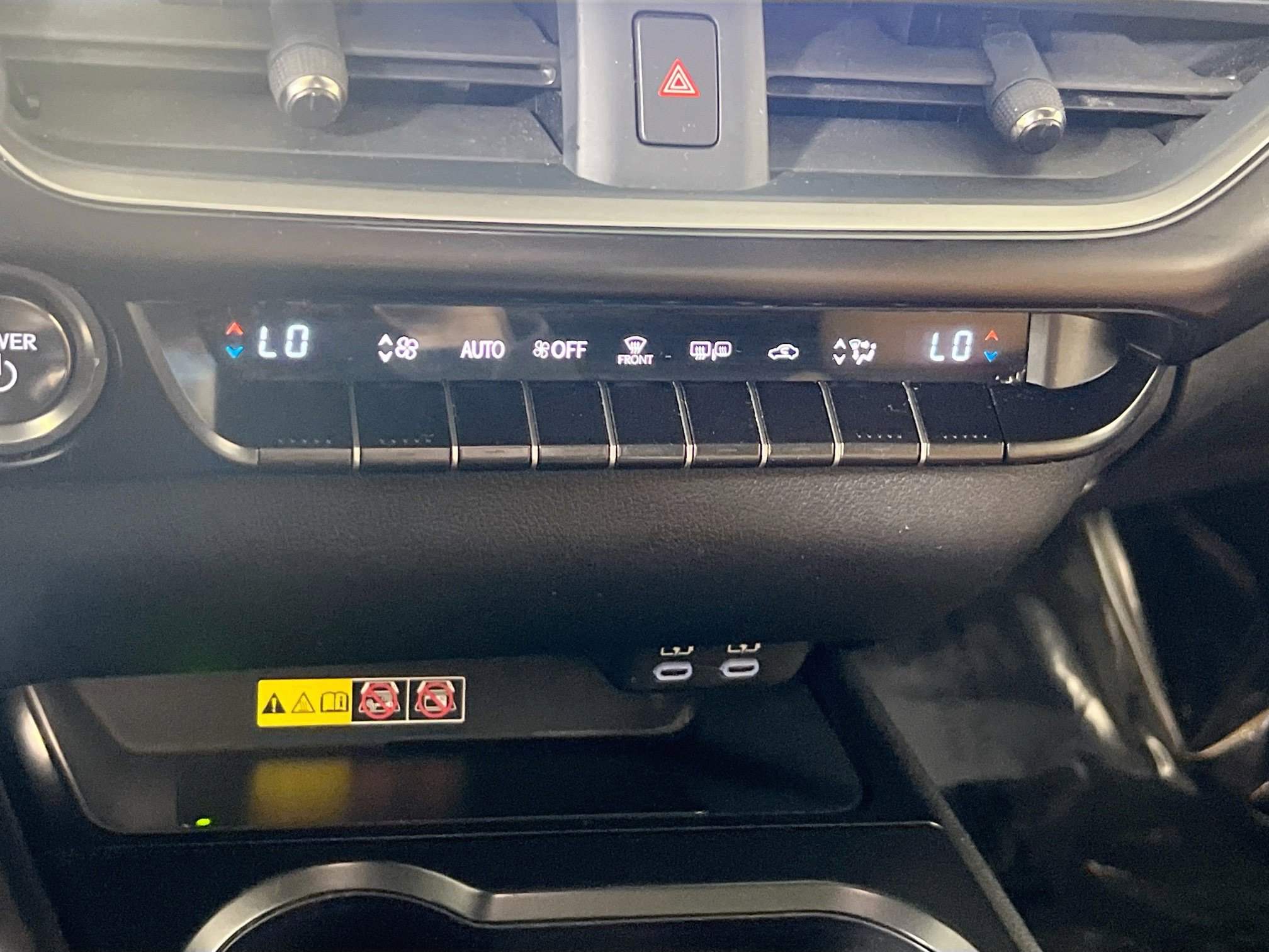 Used 2023 Lexus UX 250h AWD w/ Premium Package image 16