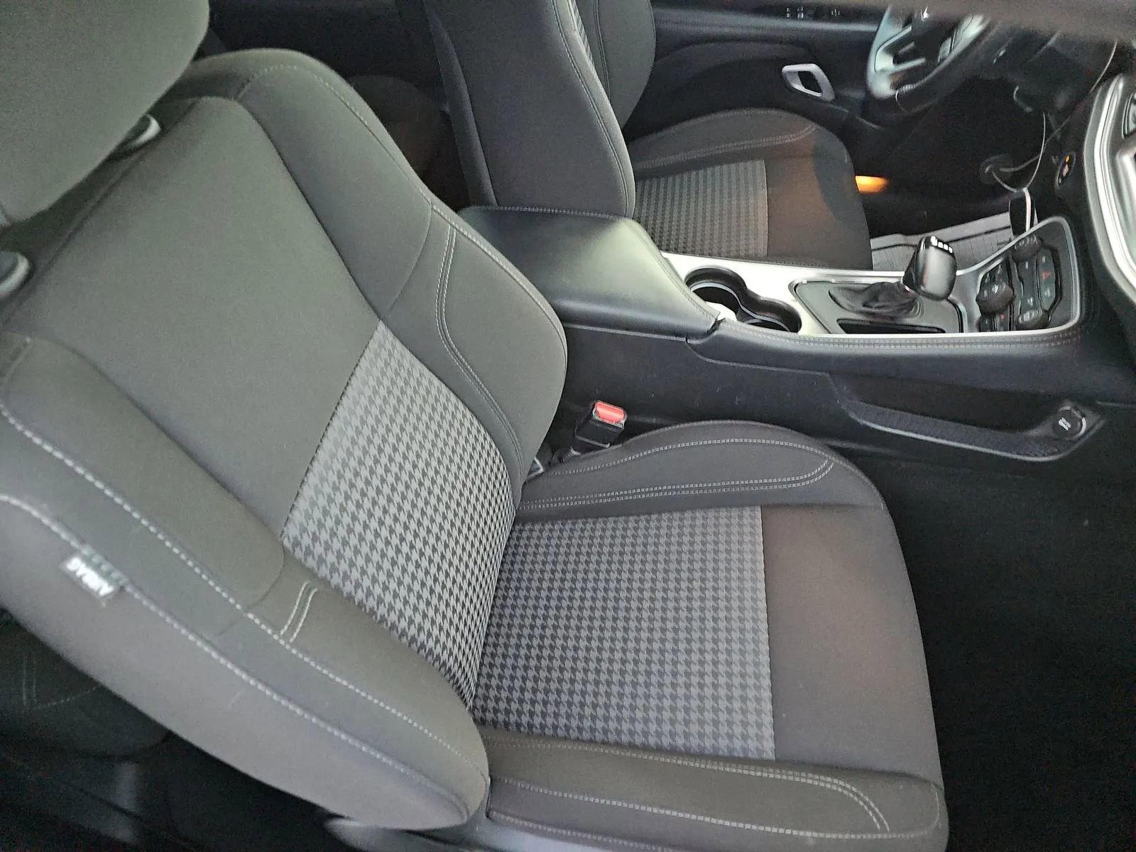 Used 2021 Dodge Challenger SXT w/ Blacktop Package image 6