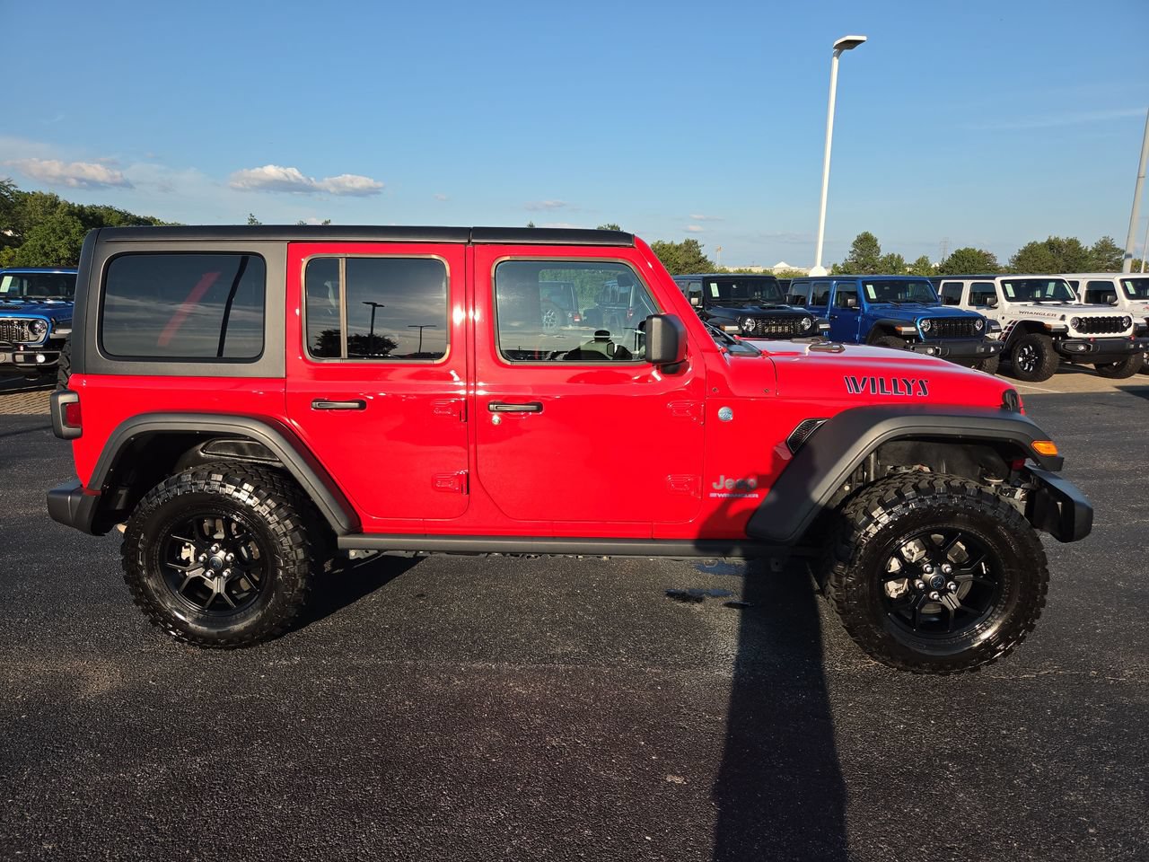 Used 2025 Jeep Wrangler Unlimited Sport S 4xe AWD/4WD image 8